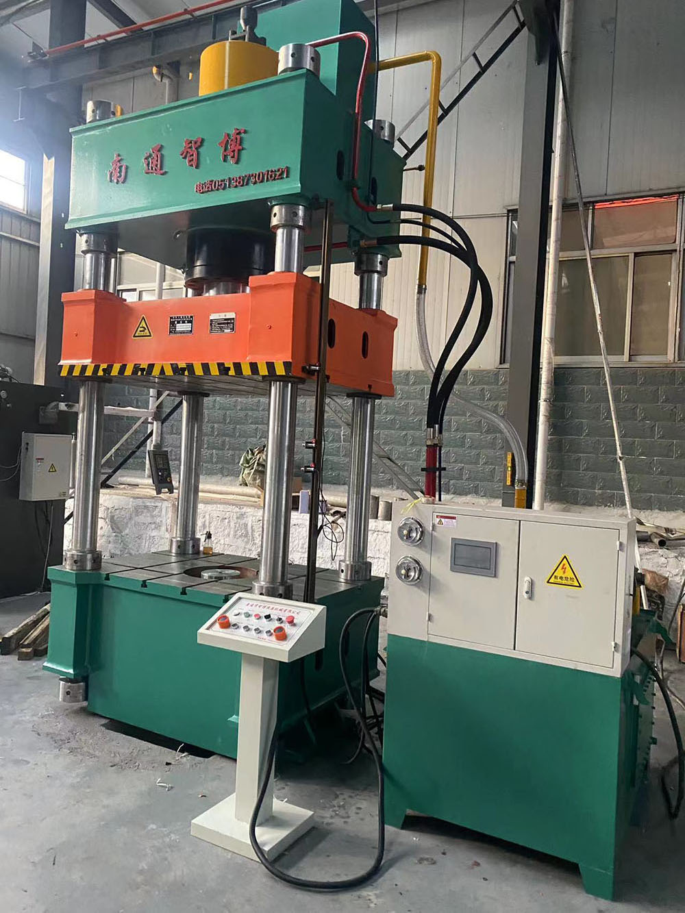 YZ32 series four-column universal hydraulic press